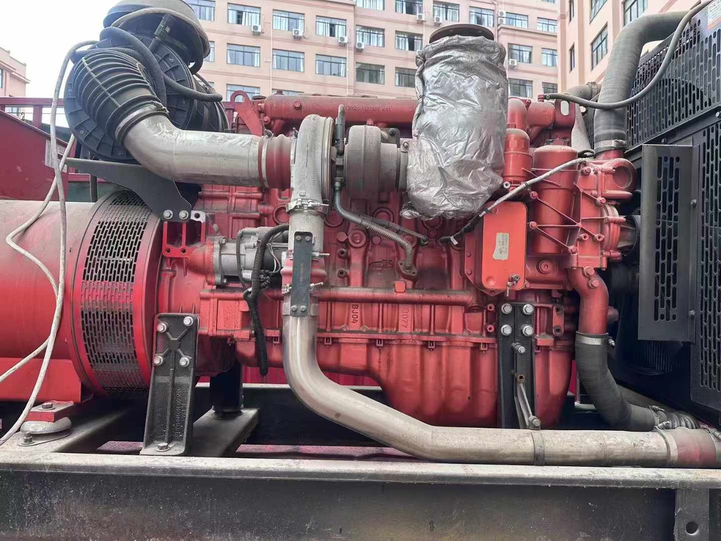噶尔如何选择适合 600kW 柴油发电机组的过载保护器？