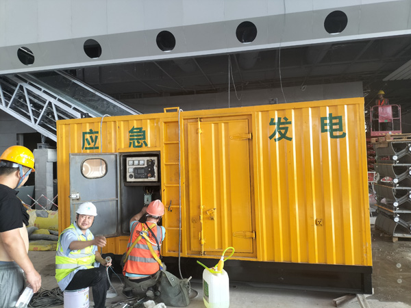 噶尔怎样判断空气滤清器是否需要更换？