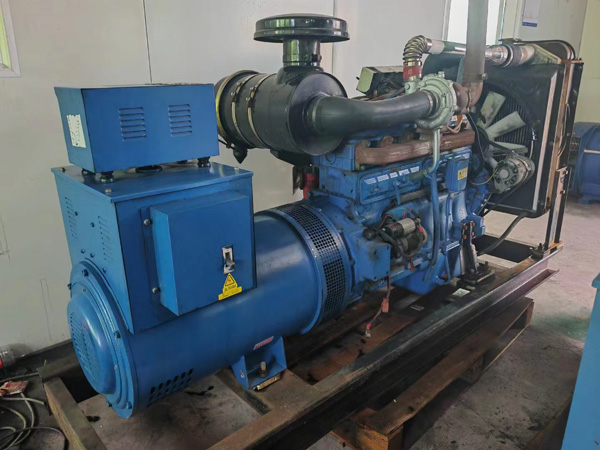噶尔100kW柴油发电机组使用多级机油有哪些优缺点？